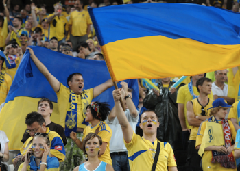А як фанатіє Ваш уболівальник?  Надсилайте нам на e-mail: football@vobu.ua історії з Вашого життя