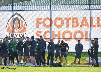 Шахтар — “Борац Баня Лука” 2 – 0: перша перемога гірників на другому зборі у Туреччіні