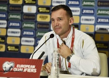 Участь Циганкова в матчі з Нідерландами під питанням, а Степаненко буде грати. Передматчева прес-конференція Андрія Шевченка