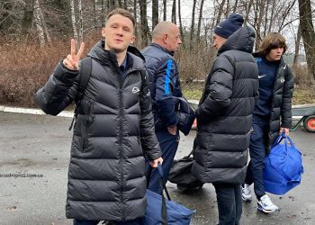 Дніпро-1 вирушив на другий збір до Туреччини