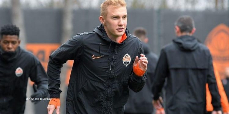 Коваленко бажає більшу зарплатню і тому відмовляється продовжувати контракт з клубом