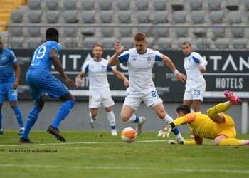 Динамо Київ здобуває перемогу над Динамо Тбілісі на зборі в Туреччіні
